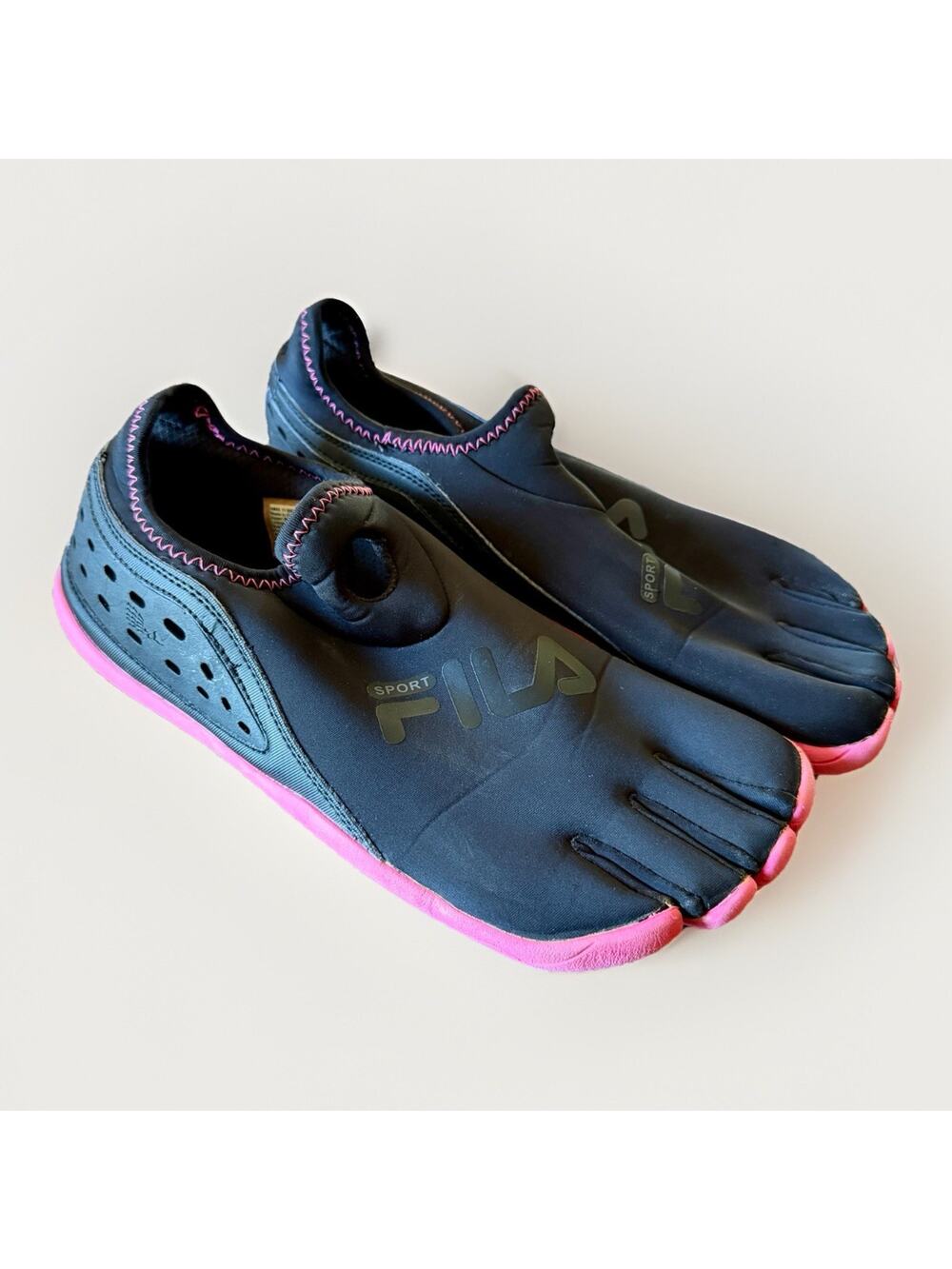 Fila Skele-Toes Shoes Women’s Size 11 Black Pink Toe water‎ Barefoot
